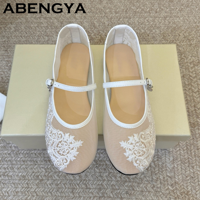 Embroidery Design Free - Kadınlar için dantel nakış düz ayakkabı