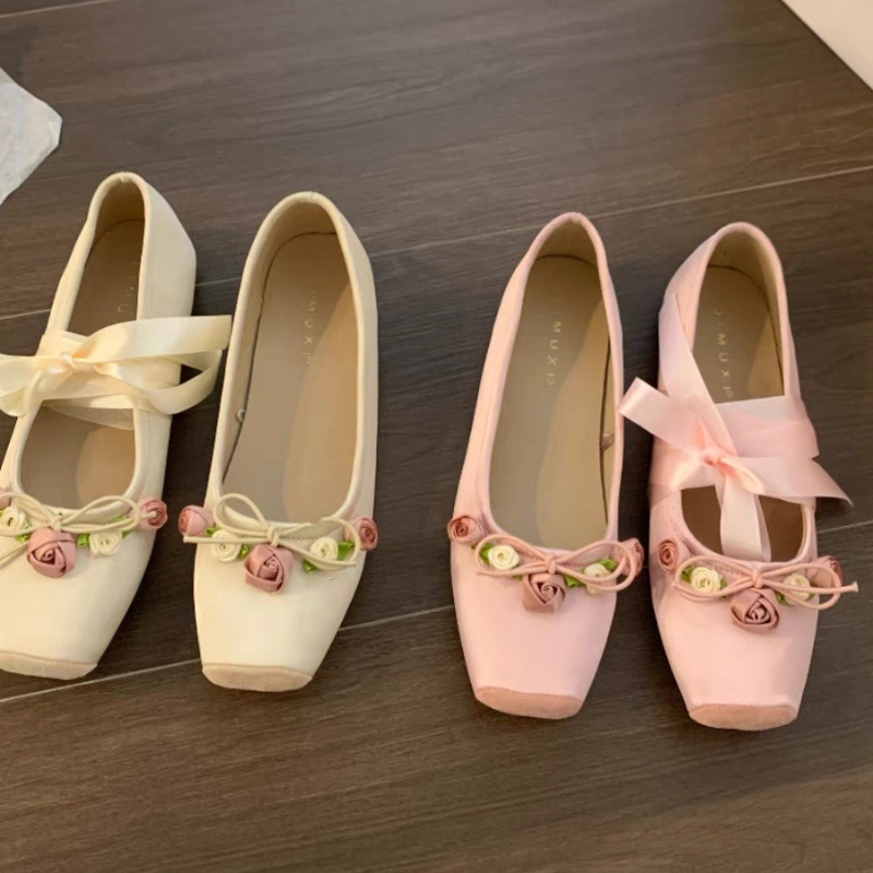 Kadın Flats Bow Marie Janes Ay - Embroidery Design Free incelemesi ve fiyatı