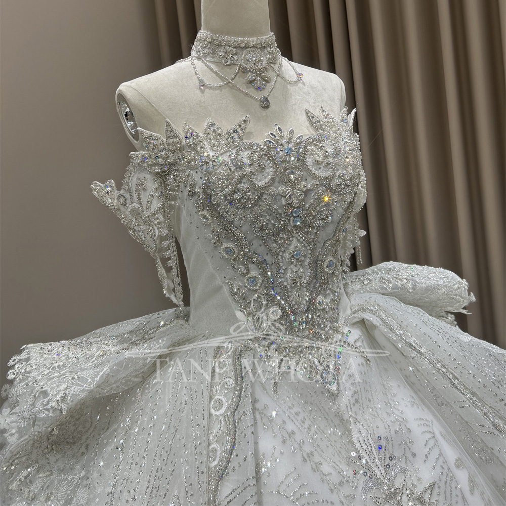 Elbiseler De Mariée Sur Mesure - Embroidery Organza incelemesi ve fiyatı